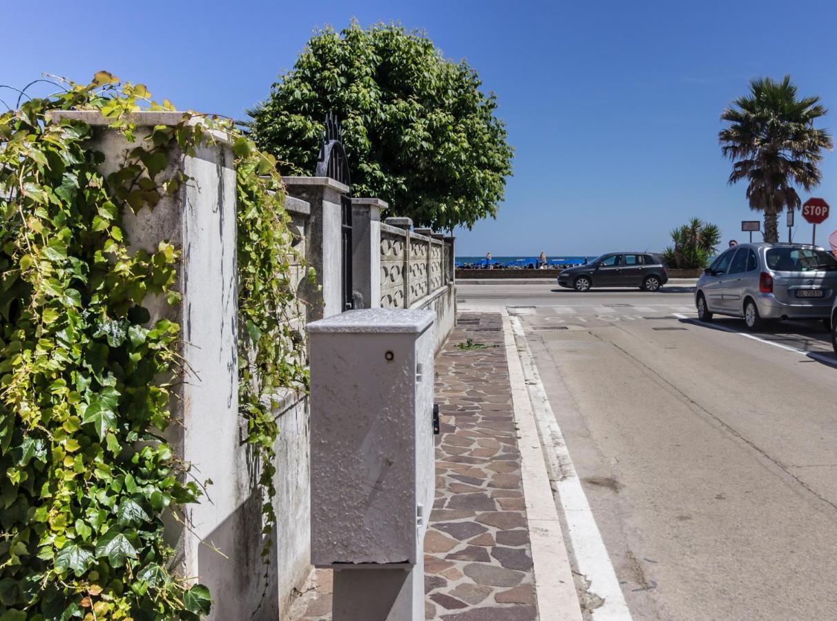 Sovramare Apartment Francavilla Al Mare Ngoại thất bức ảnh
